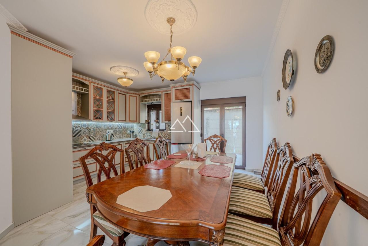 Вилла Херцег Нови, Черногория, 360 м² - фото 11