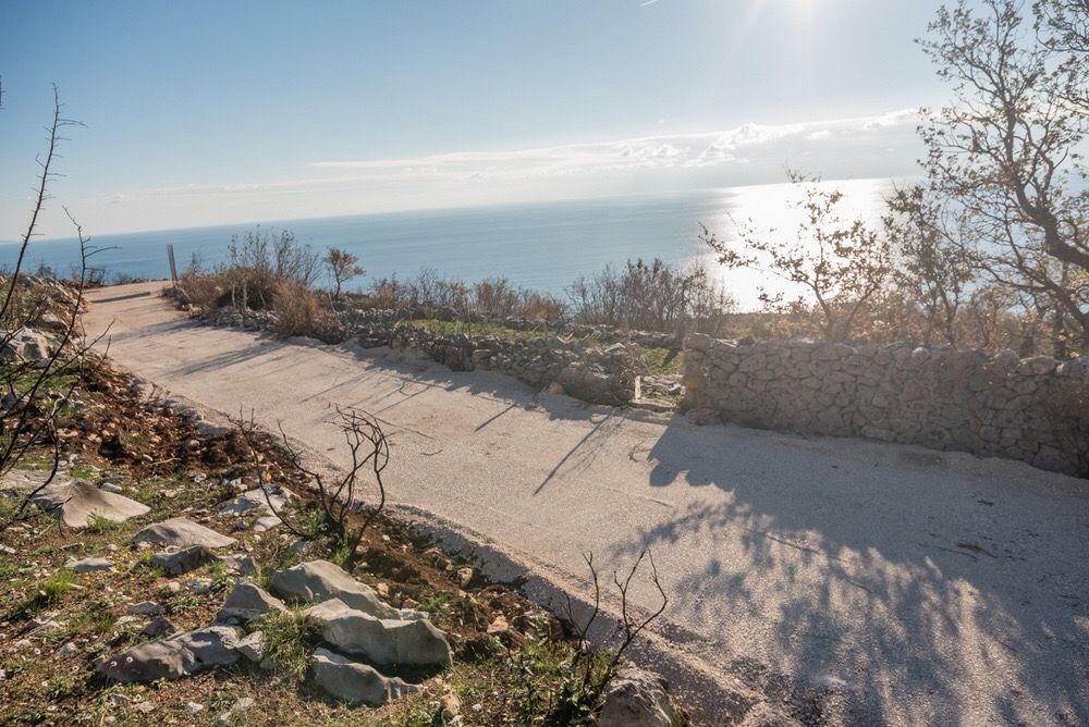 Земля в Режевичах, Черногория, 1 048 м² - фото 11