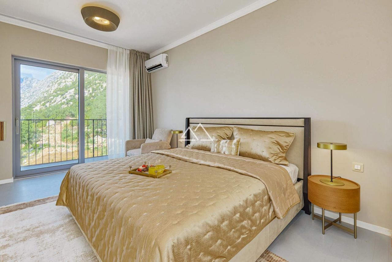 Апартаменты в Доброте, Черногория, 158 м² - фото 11