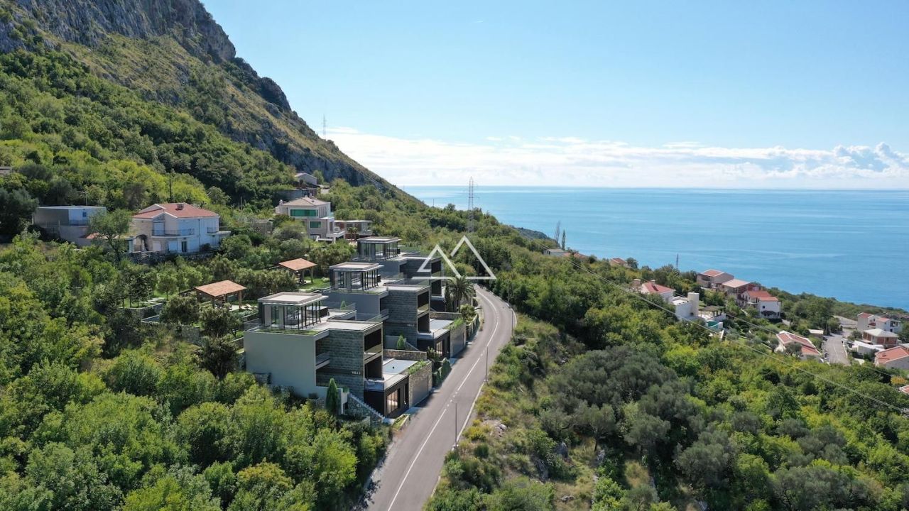 Вилла в Святом Стефане, Черногория, 670 м² - фото 12