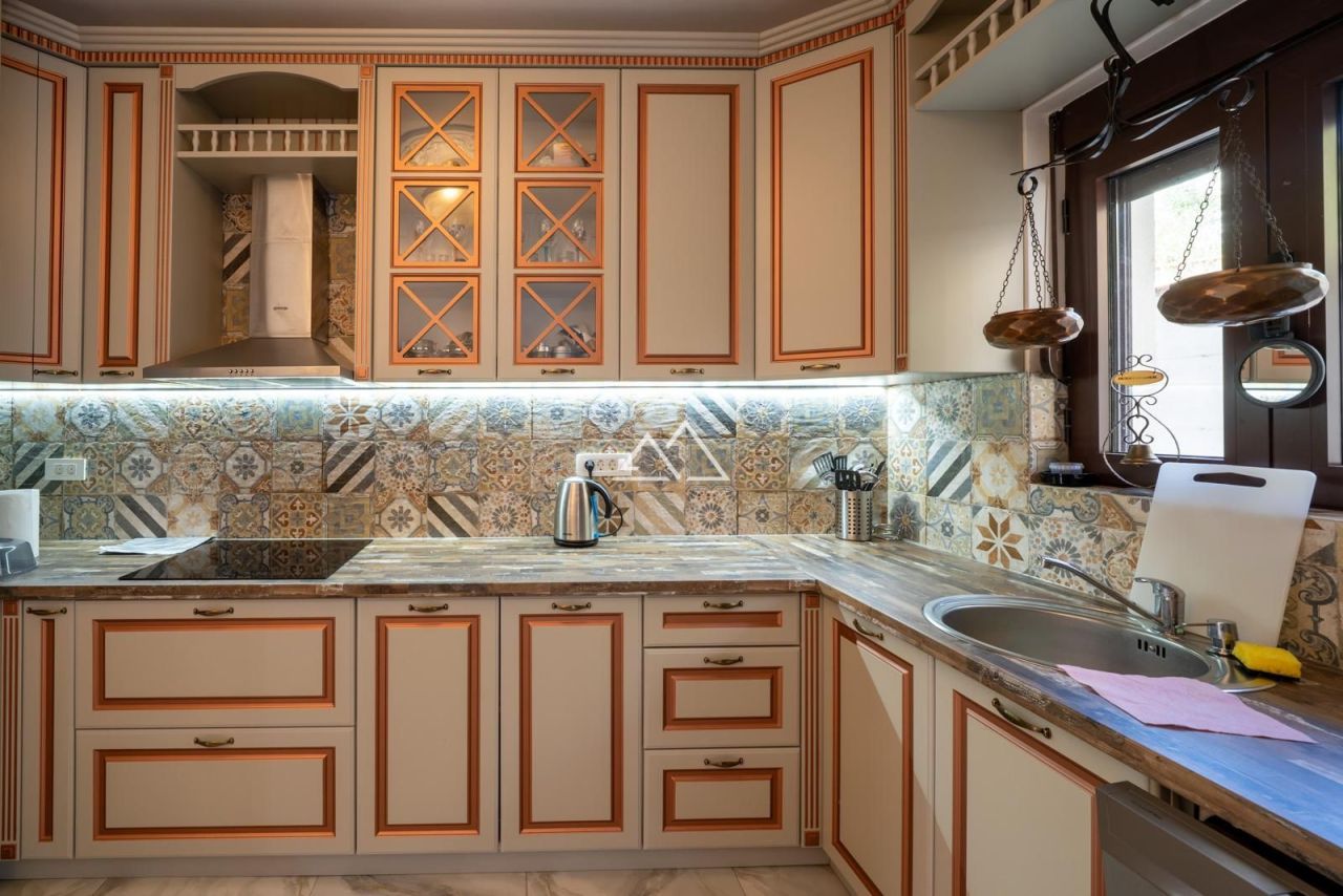 Вилла Херцег Нови, Черногория, 360 м² - фото 12