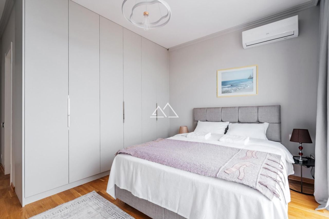 Вилла в Режевичах, Черногория, 220 м² - фото 12