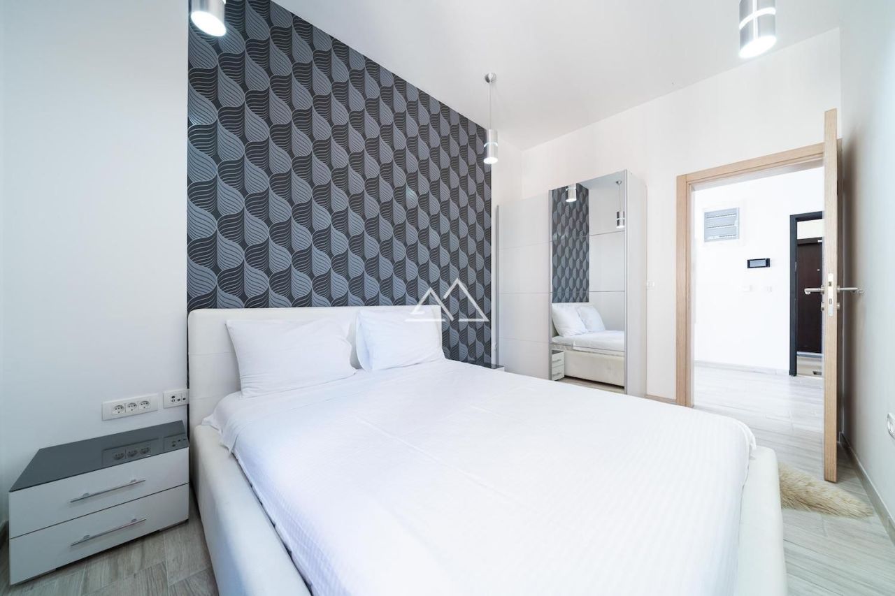 Апартаменты в Добра Воде, Черногория, 85 м² - фото 12