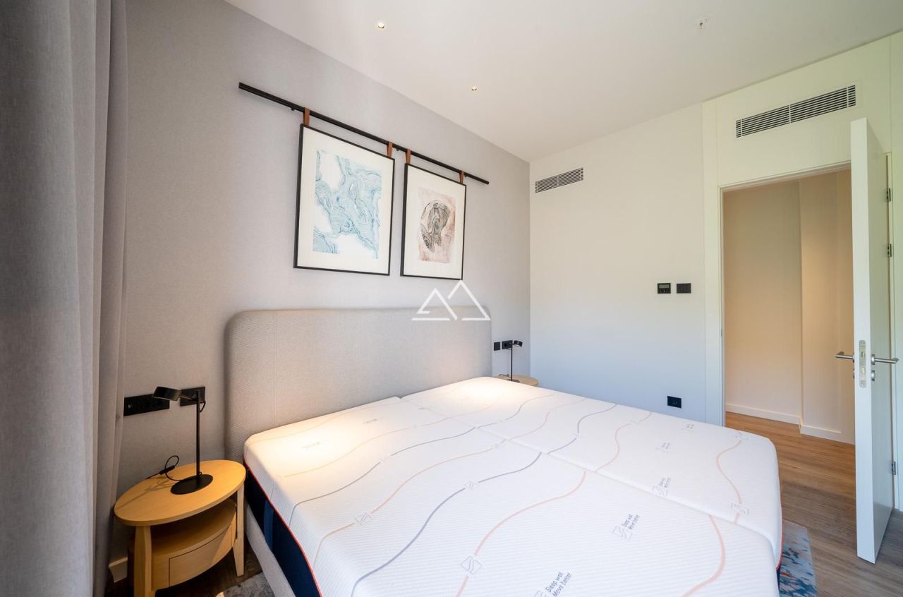 Апартаменты в Тивате, Черногория, 91 м² - фото 13