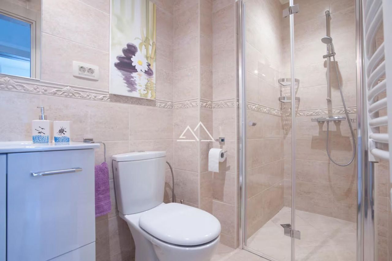 Апартаменты в Прчани, Черногория, 100 м² - фото 13