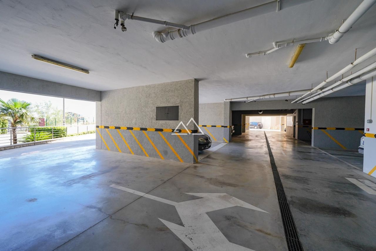 Апартаменты в Бечичи, Черногория, 45 м² - фото 14