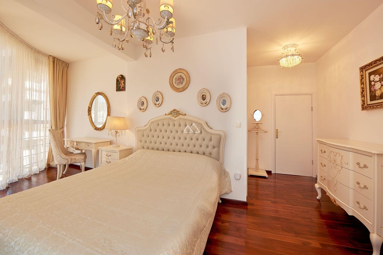 Апартаменты в Бечичи, Черногория, 150 м² - фото 14