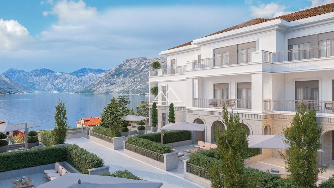 Апартаменты в Доброте, Черногория, 70 м² - фото 15