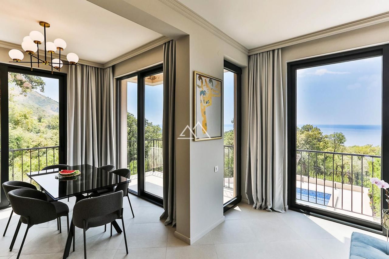 Вилла в Режевичах, Черногория, 220 м² - фото 16