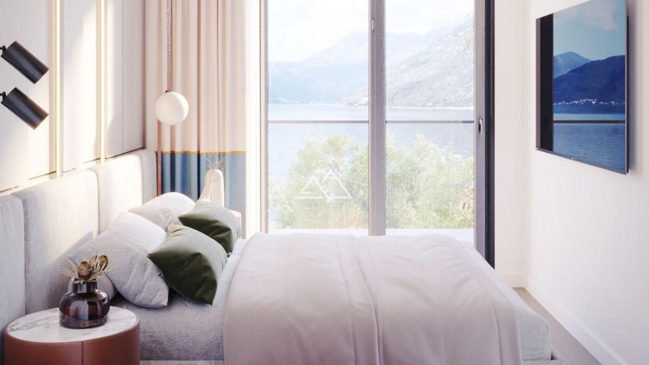 Апартаменты в Доброте, Черногория, 53 м² - фото 18