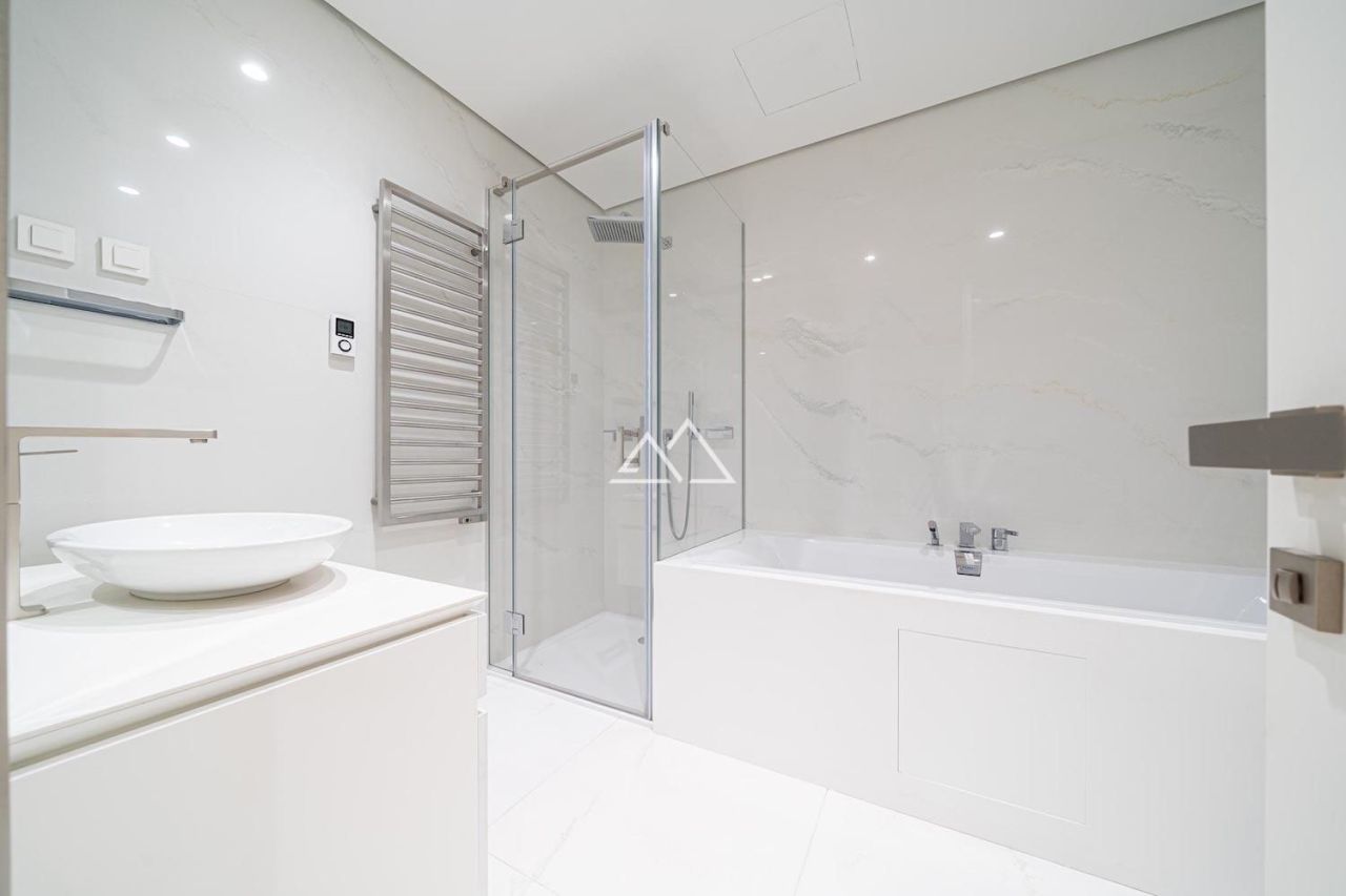 Апартаменты в Будве, Черногория, 420 м² - фото 18