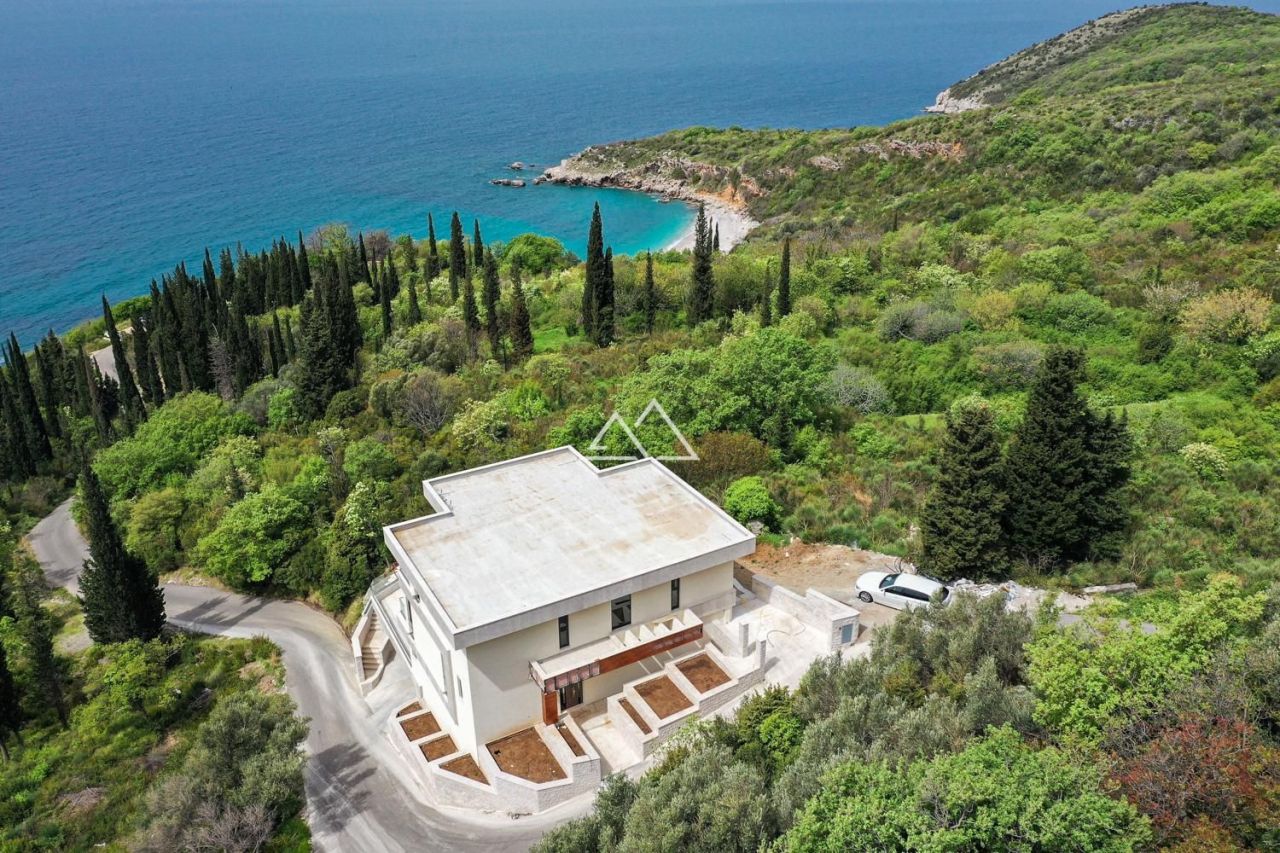 Вилла в Режевичах, Черногория, 524 м² - фото 19