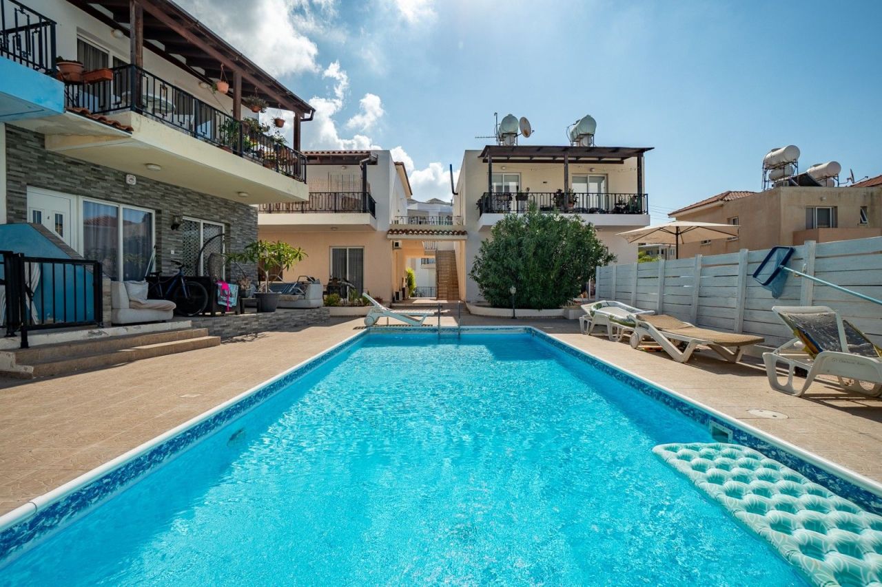 Апартаменты в Пафосе, Кипр, 67 м² - фото 1