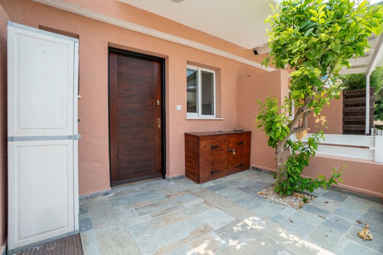 Таунхаус в Пафосе, Кипр, 80 м² - фото 5