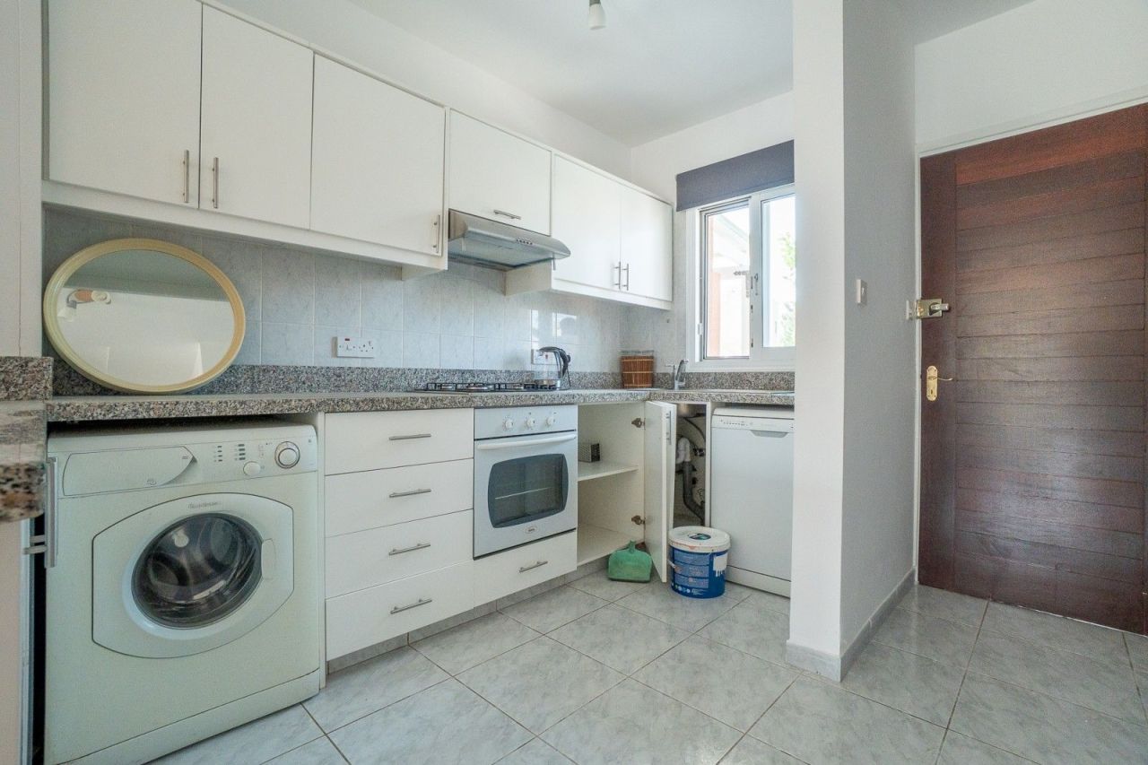 Таунхаус в Пафосе, Кипр, 80 м² - фото 6