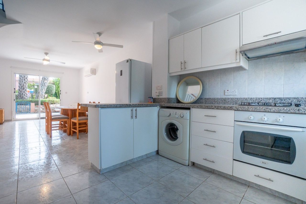 Таунхаус в Пафосе, Кипр, 80 м² - фото 7