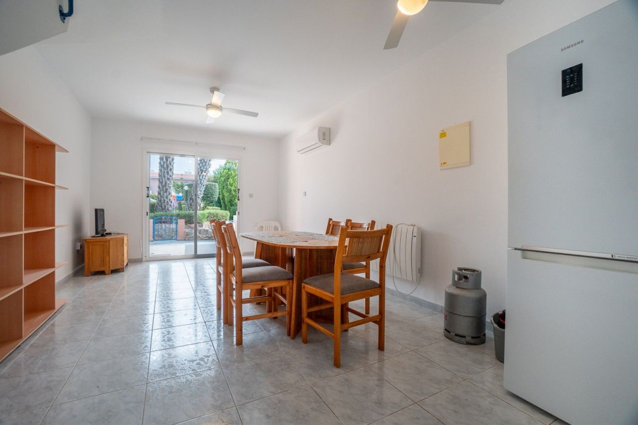 Таунхаус в Пафосе, Кипр, 80 м² - фото 12