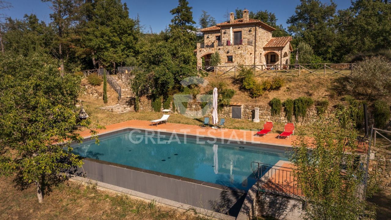 Дом Arcidosso, Италия, 188 м² - фото 1