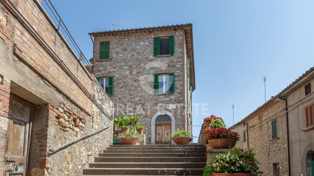 Апартаменты в Фабро, Италия, 136 м² - фото 2