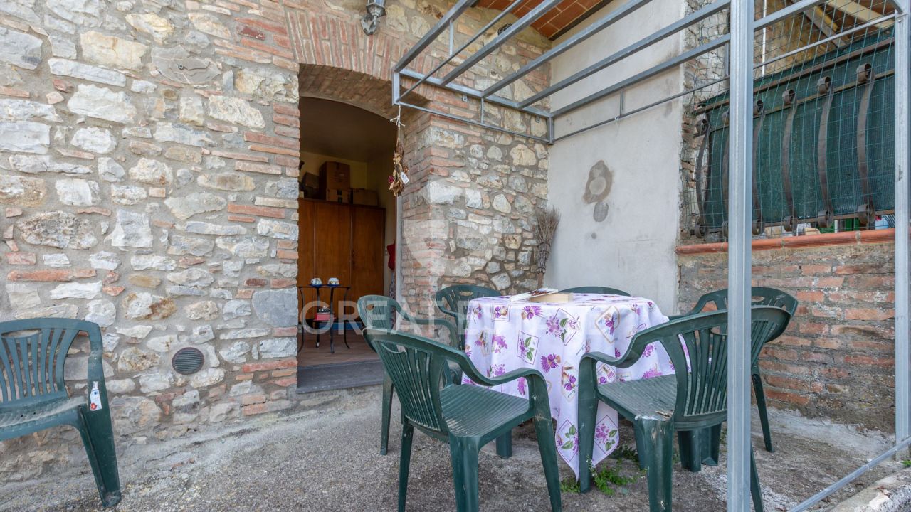 Апартаменты в Фабро, Италия, 136 м² - фото 8