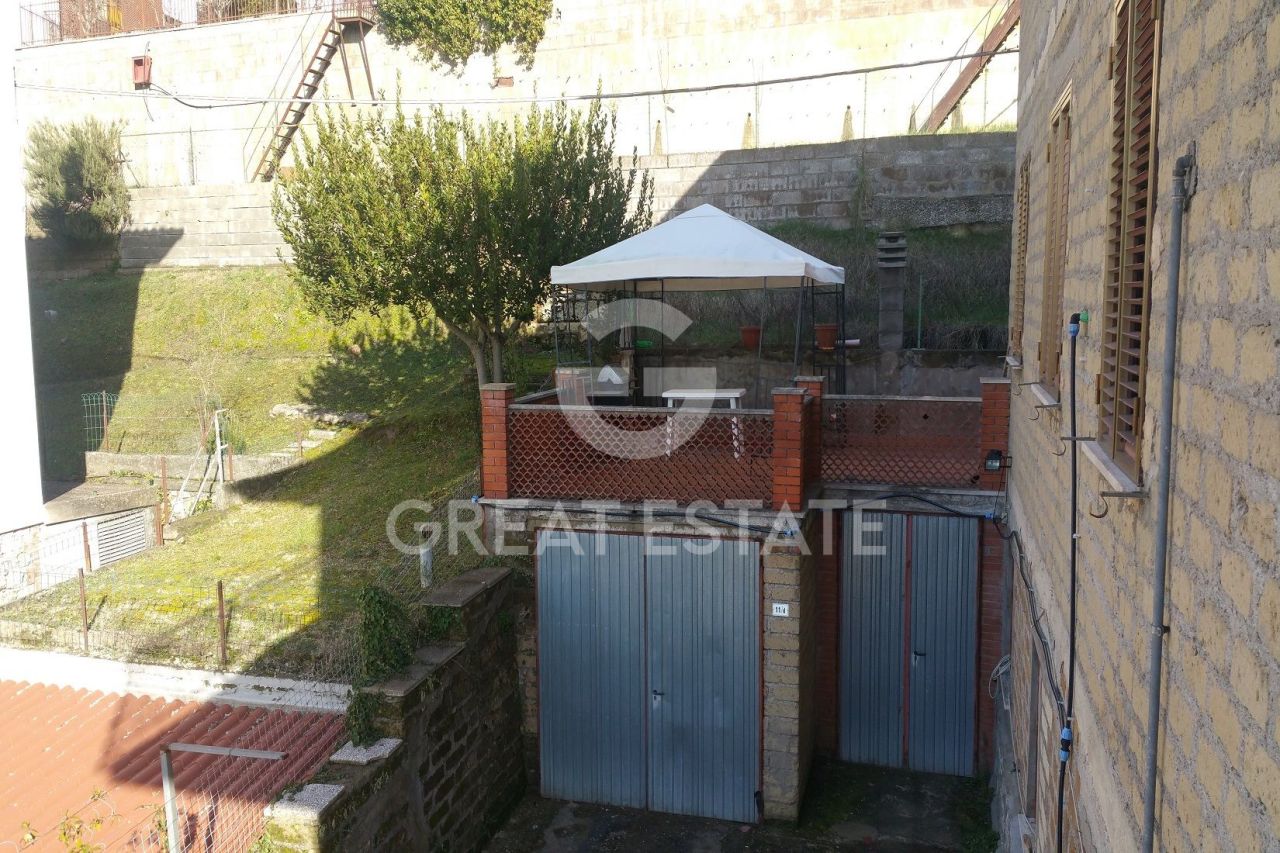 Апартаменты в Фабро, Италия, 215.2 м² - фото 8