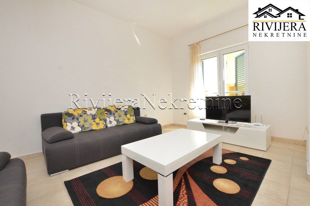 Квартира в Херцег-Нови, Черногория, 60 м² - фото 2