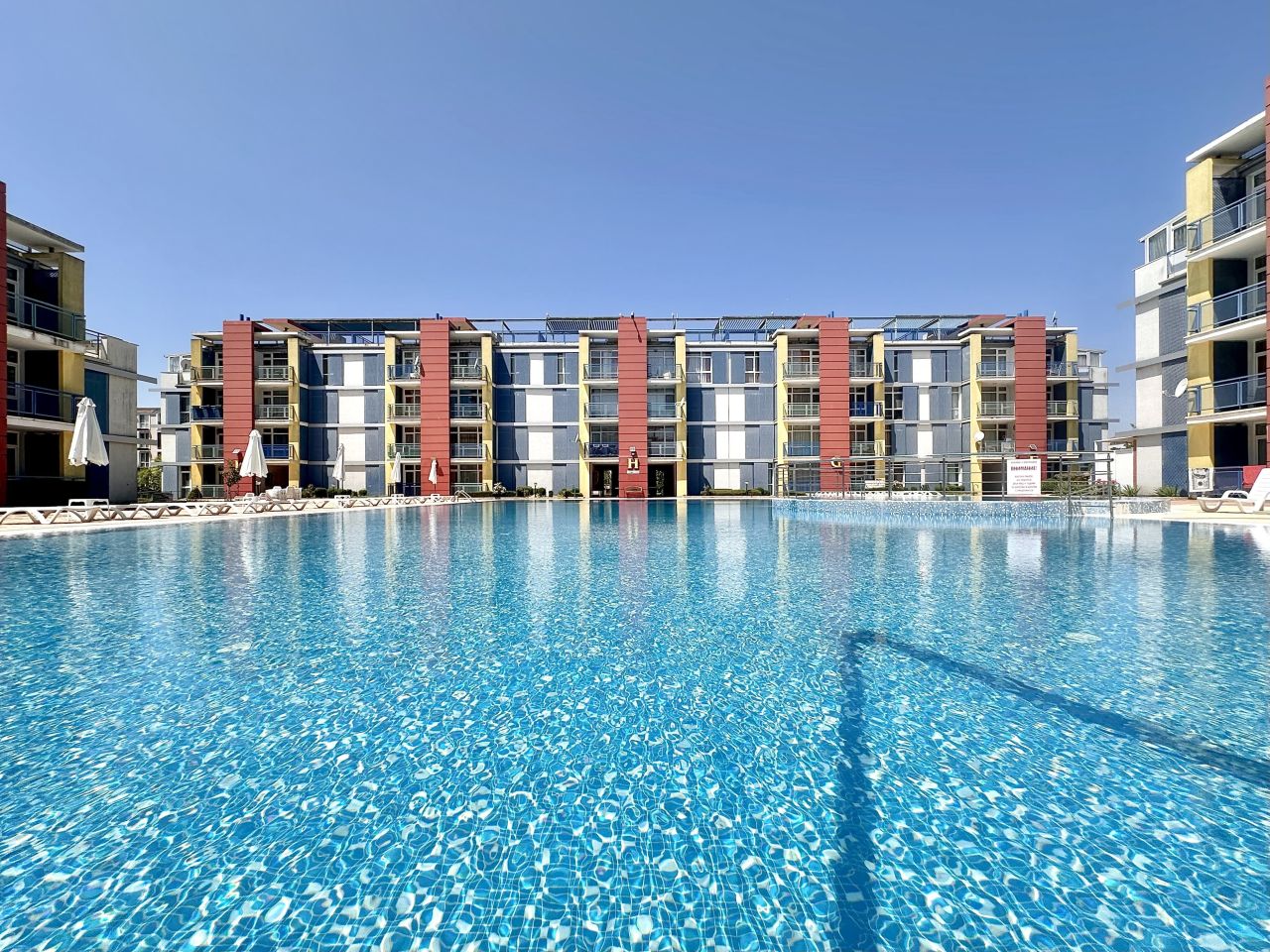 Квартира на Солнечном берегу, Болгария, 66.4 м² - фото 12