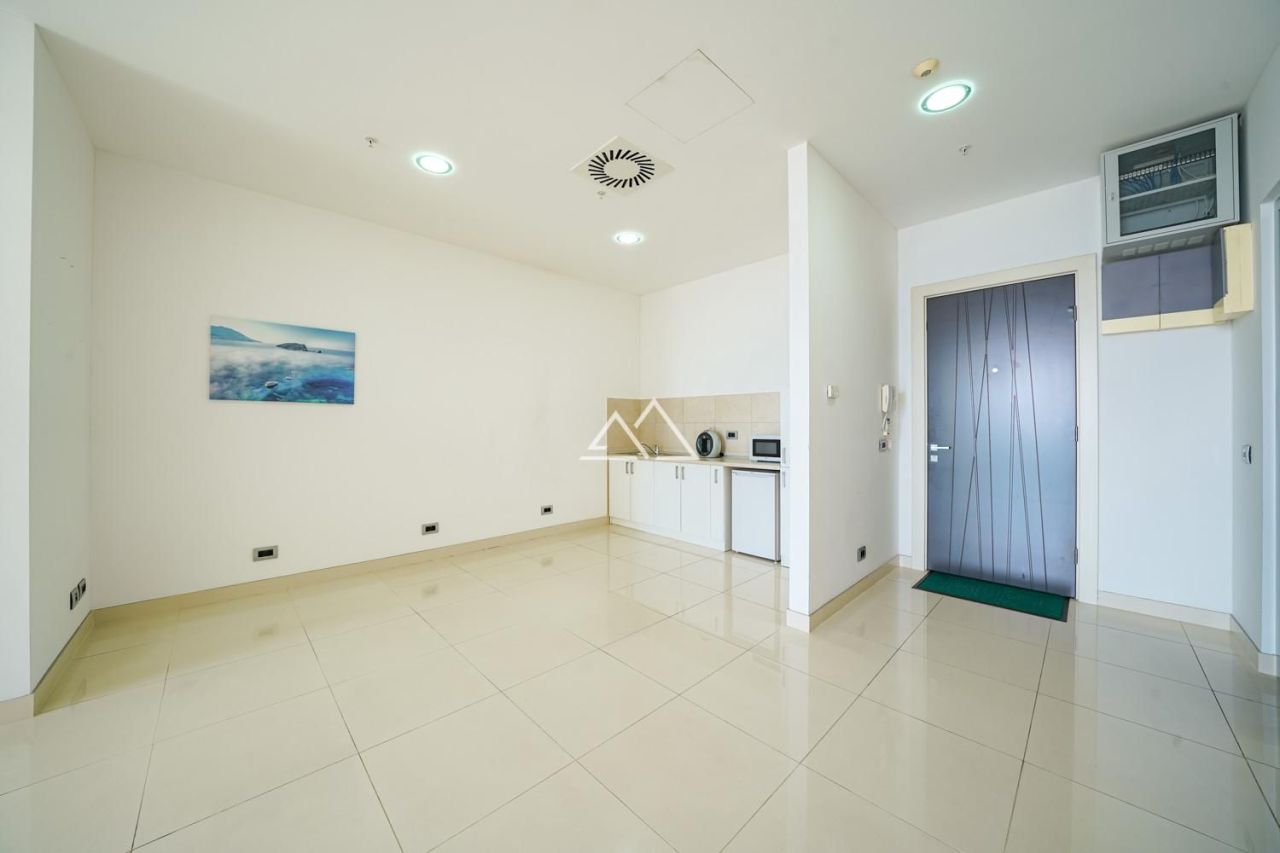 Коммерческая недвижимость в Будве, Черногория, 70 м² - фото 5