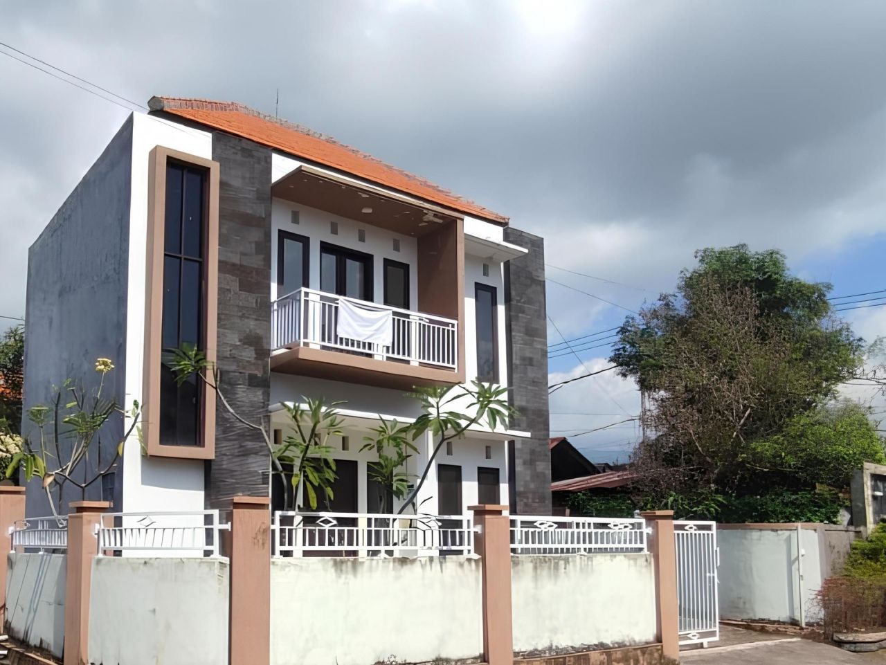 Вилла в Джимбаране, Индонезия, 100 м² - фото 1