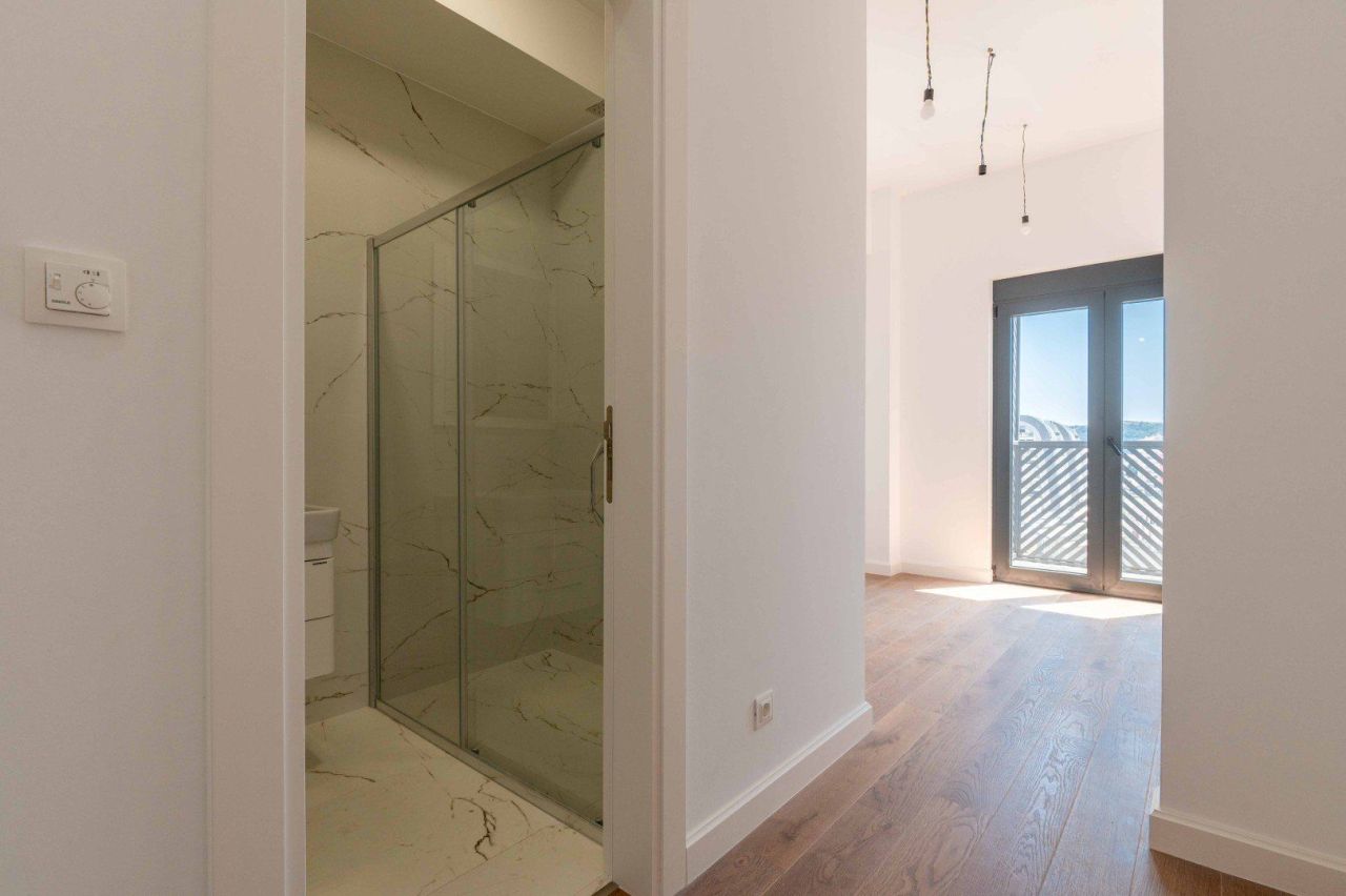 Апартаменты в Баре, Черногория, 120 м² - фото 19