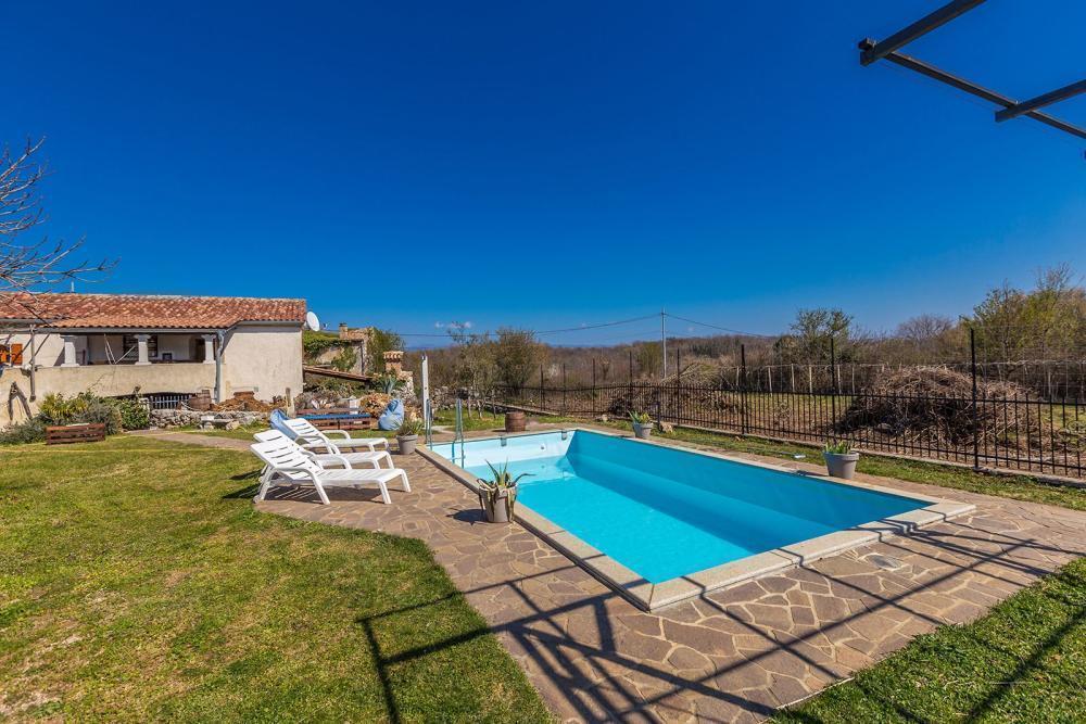 Вилла в Врбнике, Хорватия, 110 м² - фото 1