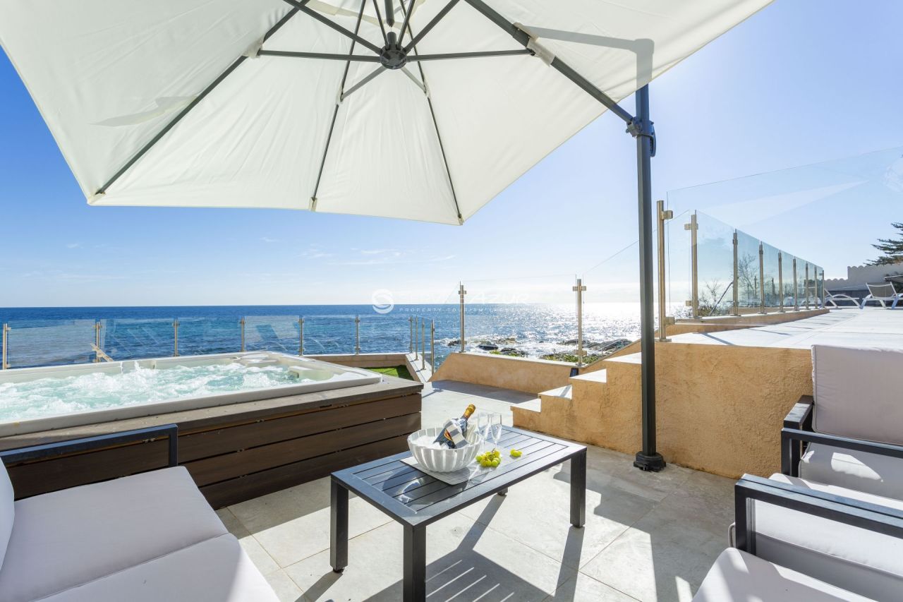 Вилла в Сен-Максиме, Франция, 330 м² - фото 2