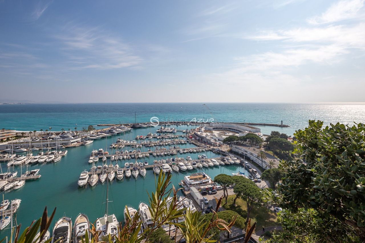 Апартаменты в Вильнёв-Лубе, Франция, 120 м² - фото 2