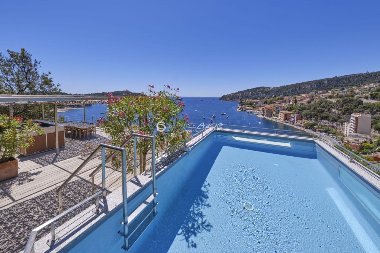 Вилла в Вильфранш-сюр-Мер, Франция, 230 м² - фото 2