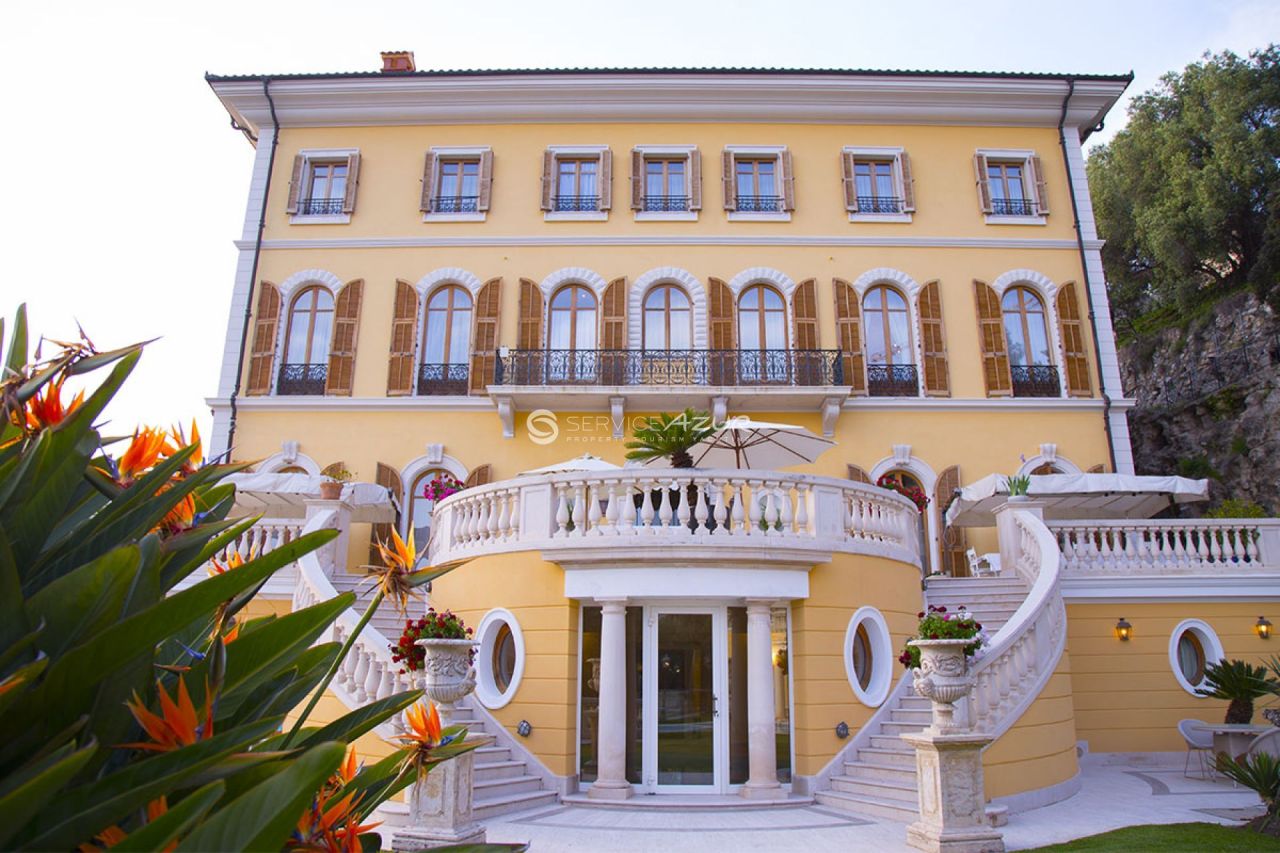 Вилла в Вильфранш-сюр-Мер, Франция, 2 800 м² - фото 2