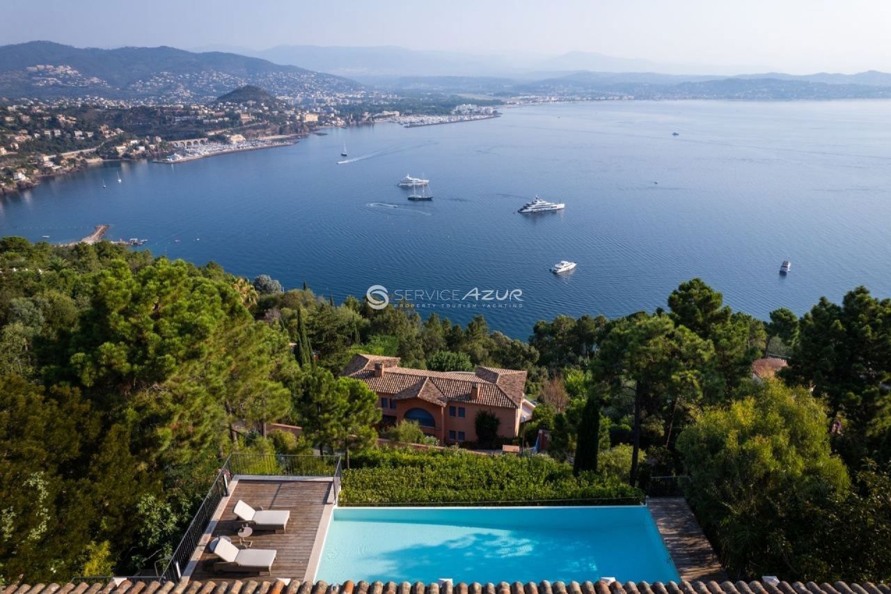 Вилла в Теуль-сюр-Мер, Франция, 300 м² - фото 2