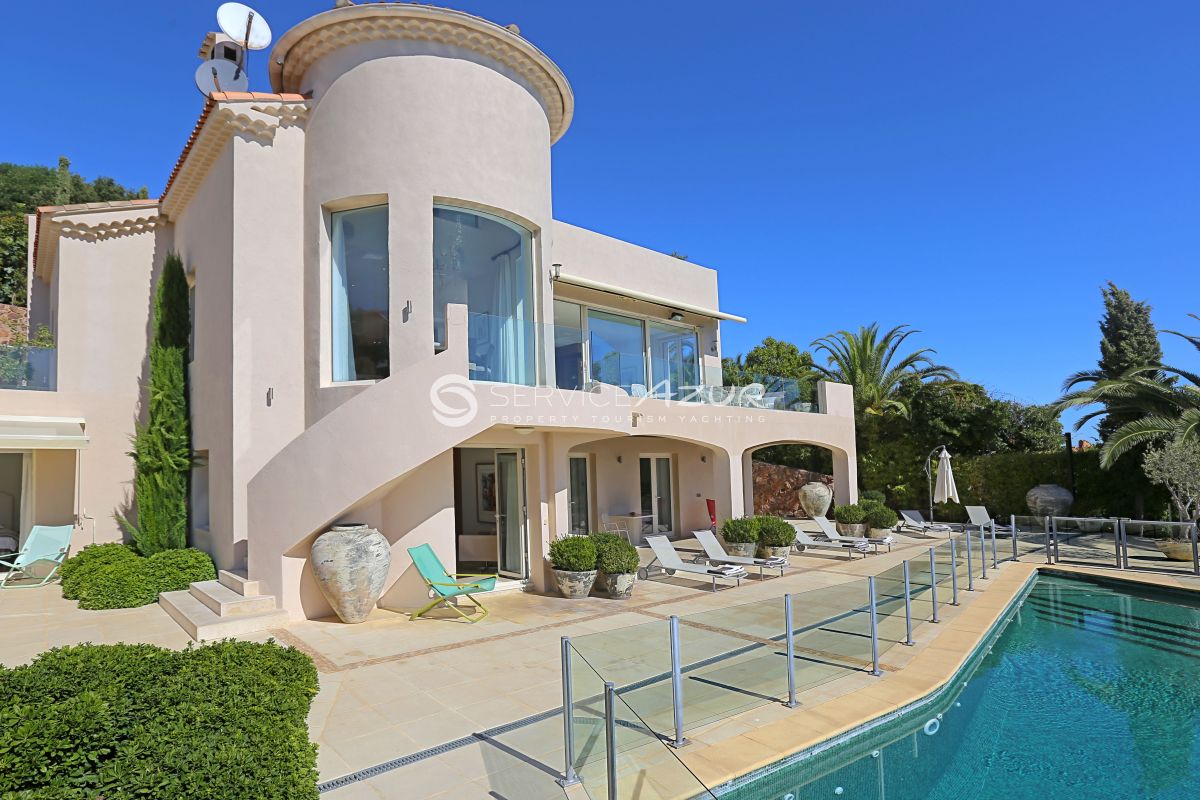 Вилла в Теуль-сюр-Мер, Франция, 300 м² - фото 2