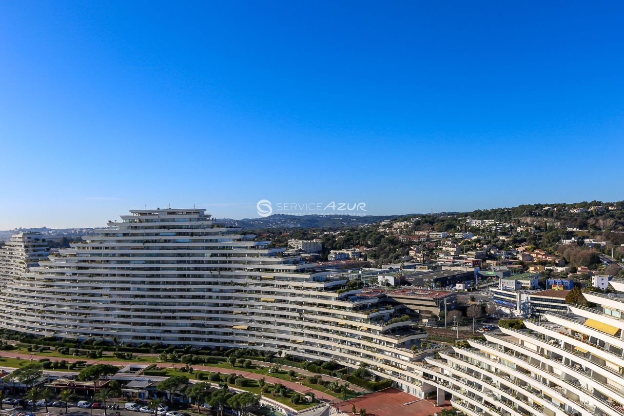 Апартаменты в Вильнёв-Лубе, Франция, 61 м² - фото 2