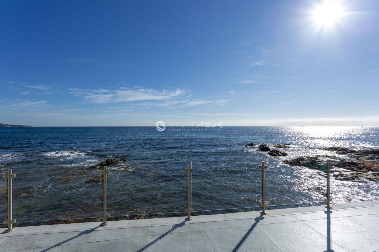 Вилла в Сен-Максиме, Франция, 330 м² - фото 3