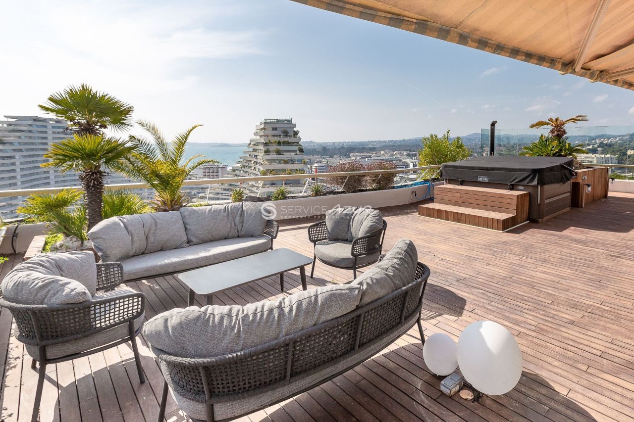 Апартаменты в Вильнёв-Лубе, Франция, 120 м² - фото 4