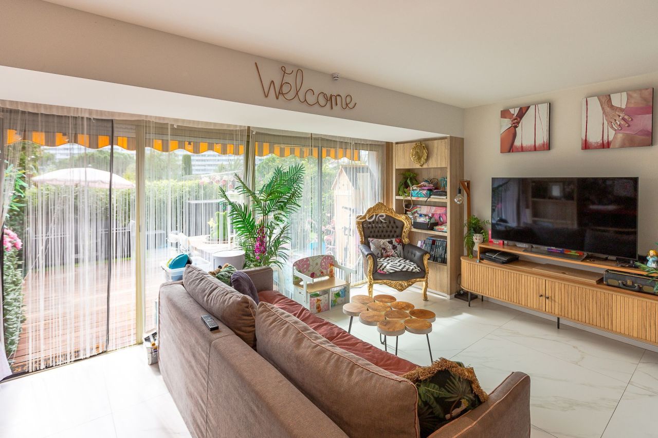 Апартаменты в Вильнёв-Лубе, Франция, 40 м² - фото 4