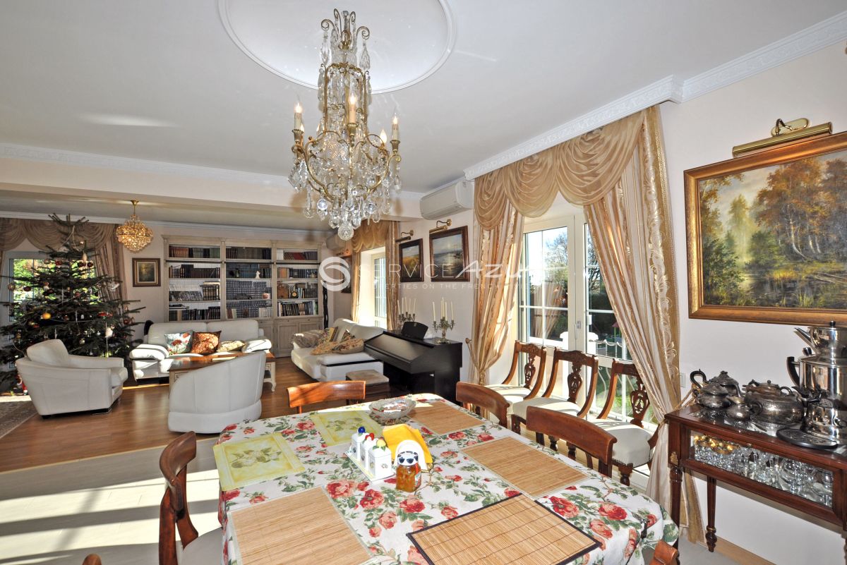 Вилла в Сен-Поль-де-Ванс, Франция, 350 м² - фото 6