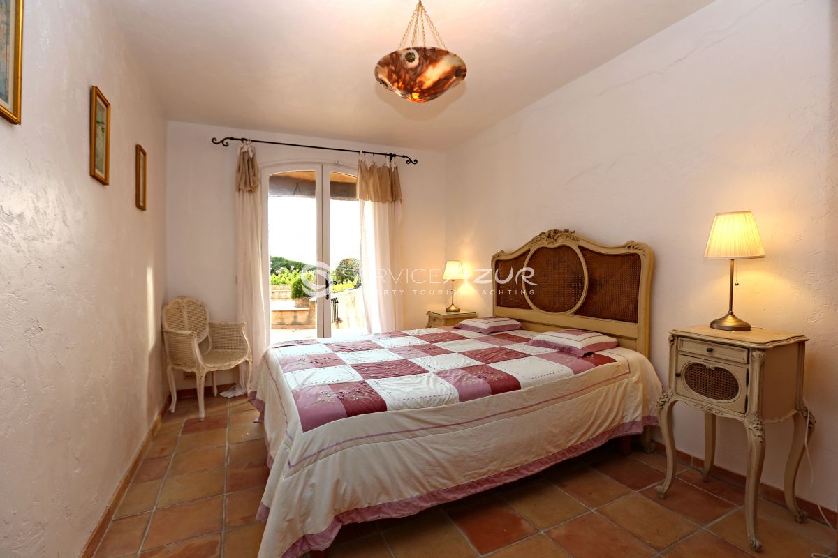 Вилла в Сен-Поль-де-Ванс, Франция, 350 м² - фото 7