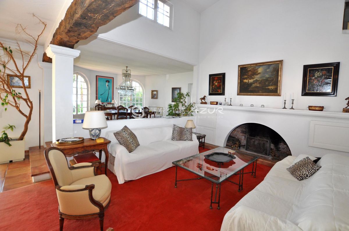 Вилла в Сен-Поль-де-Ванс, Франция, 350 м² - фото 7