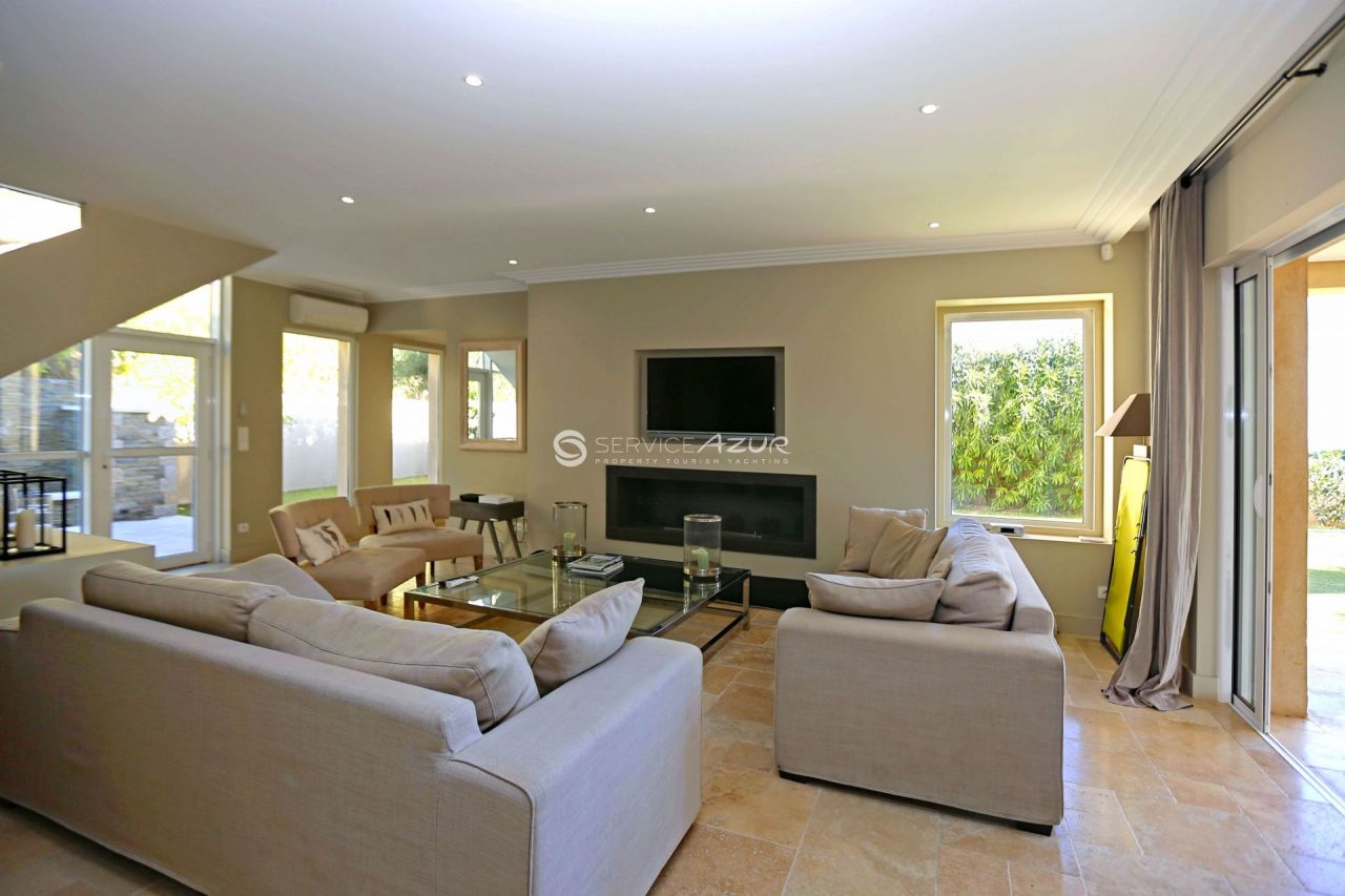 Вилла в Сен-Максиме, Франция, 205 м² - фото 8