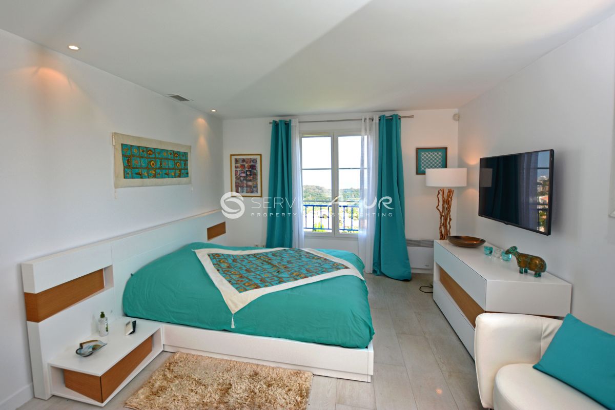 Вилла в Вильнёв-Лубе, Франция, 160 м² - фото 8