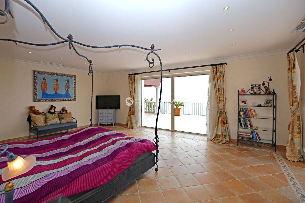 Вилла в Теуль-сюр-Мер, Франция, 500 м² - фото 9