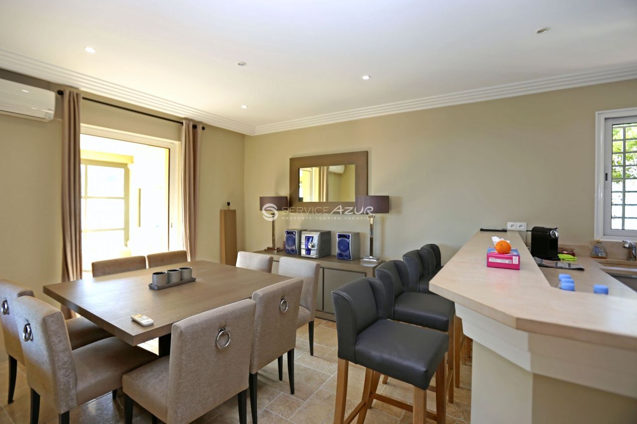 Вилла в Сен-Максиме, Франция, 205 м² - фото 9