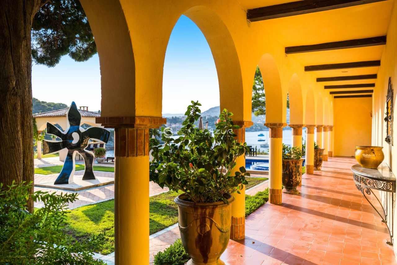 Вилла в Сен-Жан-Кап-Ферра, Франция, 990 м² - фото 9