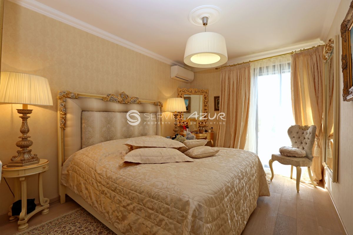 Вилла в Вильнёв-Лубе, Франция, 310 м² - фото 9